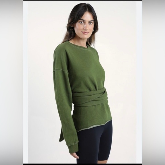 La Detresse High Priestess Wrap Sweatshirt pullover Large NEW - Picture 1 of 9